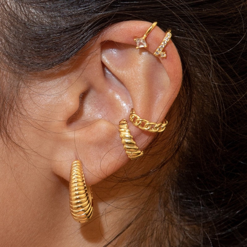 August Vintage Twist Earrings