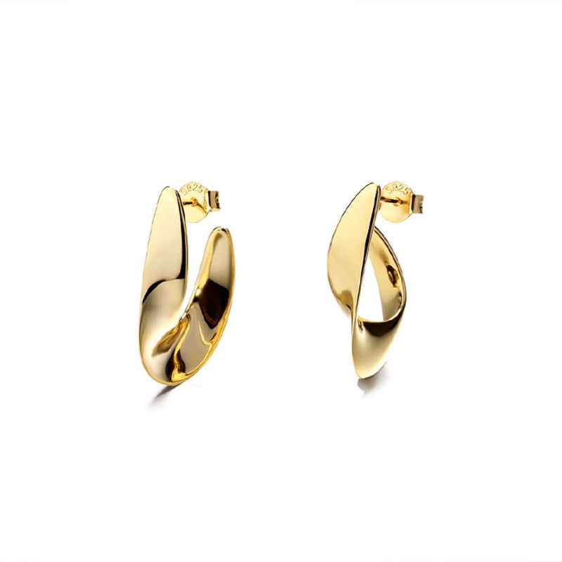 COLLETTE EARRING