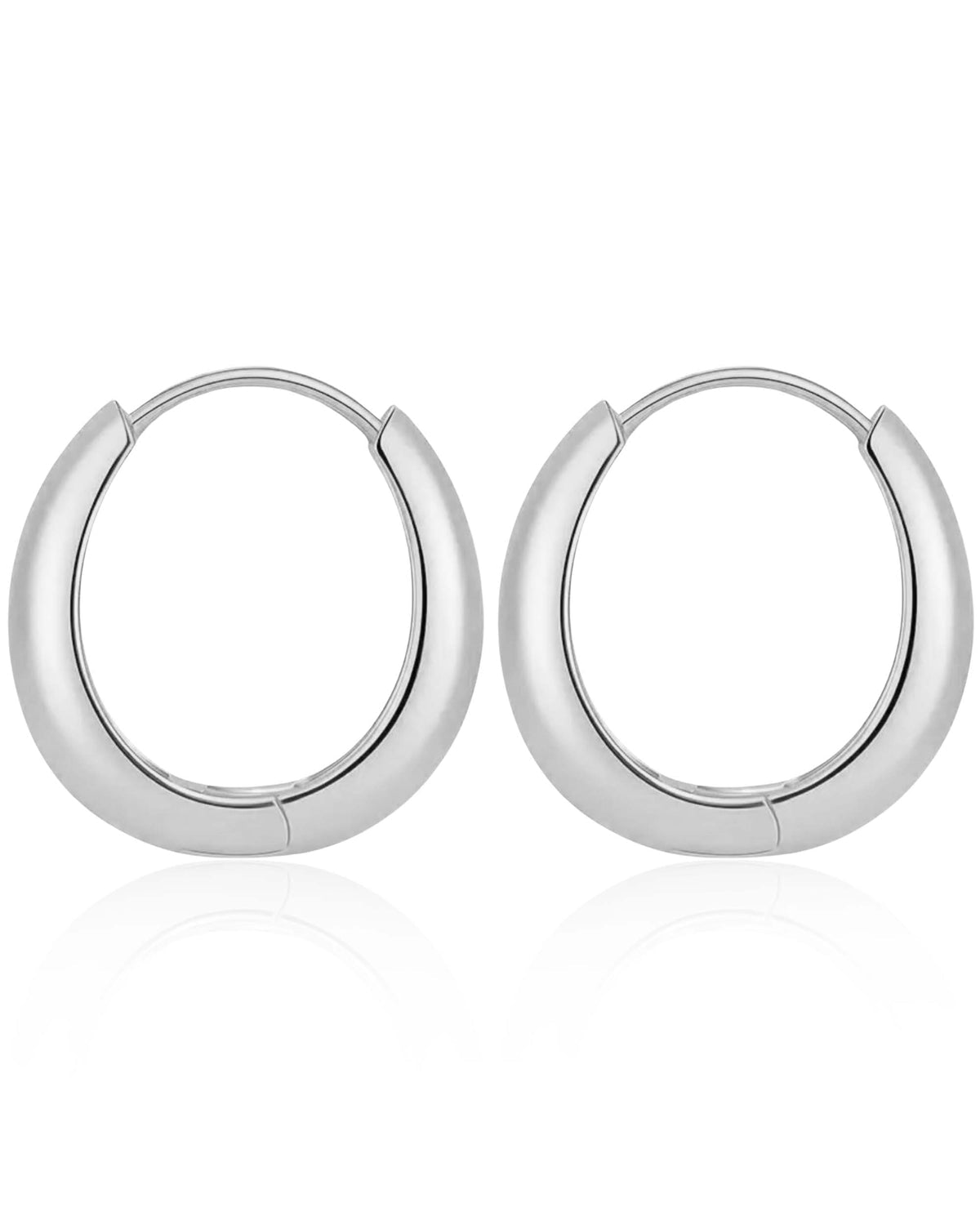 TAPERED HUGGIE HOOP EARRINGS - PAIR